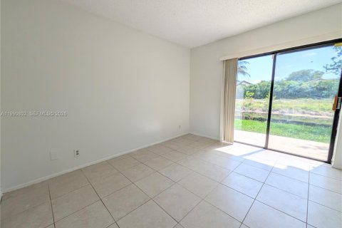 Condominio en alquiler en Coral Springs, Florida, 2 dormitorios, 69.96 m2 № 2058027 - foto 20