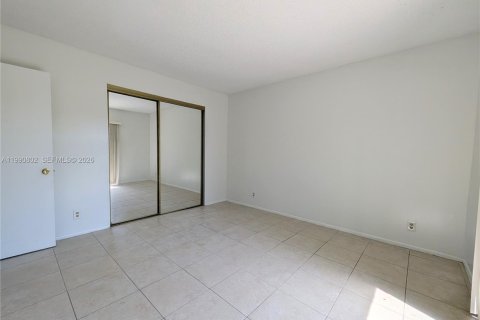Condominio en alquiler en Coral Springs, Florida, 2 dormitorios, 69.96 m2 № 2058027 - foto 17