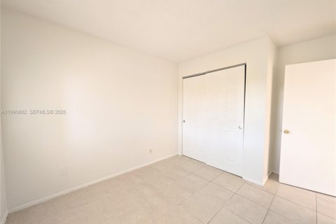 Condominio en alquiler en Coral Springs, Florida, 2 dormitorios, 69.96 m2 № 2058027 - foto 10