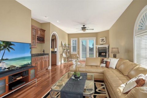 House in Terra Ceia, Florida 3 bedrooms, 376.72 sq.m. № 2213225 - photo 23