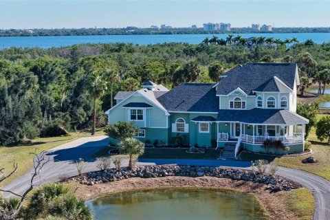 House in Terra Ceia, Florida 3 bedrooms, 376.72 sq.m. № 2213225 - photo 2