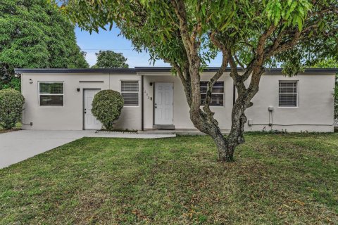 Casa en venta en Pompano Beach, Florida, 4 dormitorios, 127.18 m2 № 2185546 - foto 4