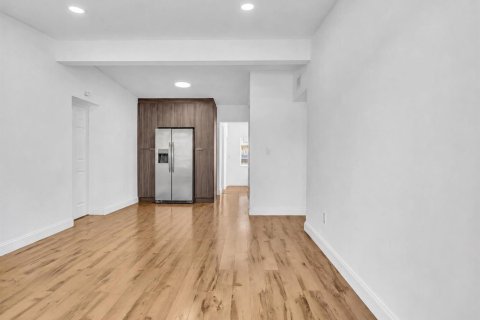 Casa en venta en Pompano Beach, Florida, 4 dormitorios, 127.18 m2 № 2185546 - foto 6