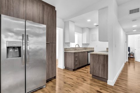 Casa en venta en Pompano Beach, Florida, 4 dormitorios, 127.18 m2 № 2185546 - foto 14