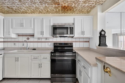 Copropriété à vendre à Clearwater, Floride: 2 chambres, 89.74 m2 № 2375829 - photo 24