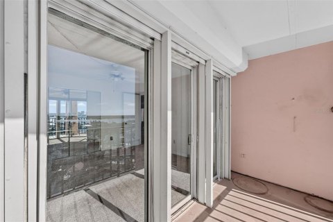 Copropriété à vendre à Clearwater, Floride: 2 chambres, 89.74 m2 № 2375829 - photo 28