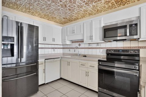 Copropriété à vendre à Clearwater, Floride: 2 chambres, 89.74 m2 № 2375829 - photo 23