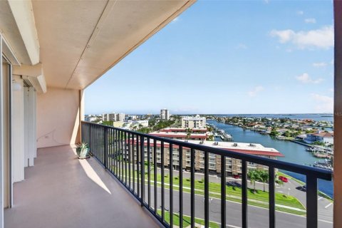 Copropriété à vendre à Clearwater, Floride: 2 chambres, 89.74 m2 № 2375829 - photo 6