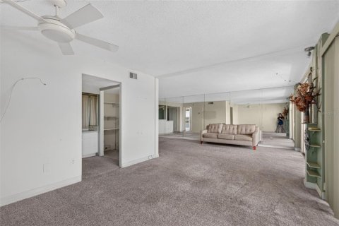 Copropriété à vendre à Clearwater, Floride: 2 chambres, 89.74 m2 № 2375829 - photo 13