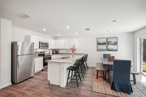 Villa ou maison à vendre à Avon Park, Floride: 4 chambres, 154.78 m2 № 2137258 - photo 9