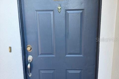 Condo in Longwood, Florida, 2 bedrooms  № 2238109 - photo 2