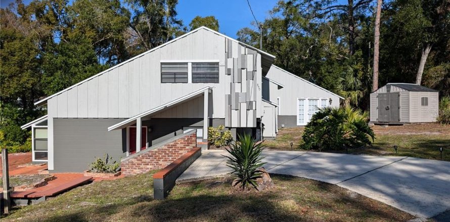 Casa en Altamonte Springs, Florida 2 dormitorios, 203.73 m2 № 1888673