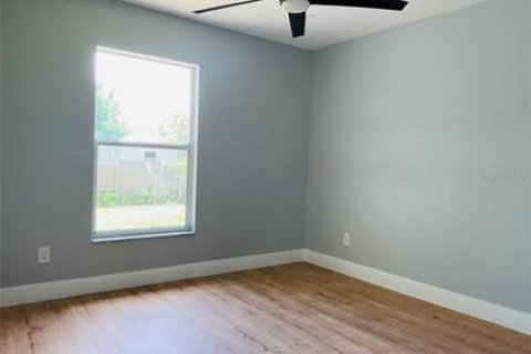 Casa en alquiler en Port Charlotte, Florida, 3 dormitorios, 151.99 m2 № 1866460 - foto 29