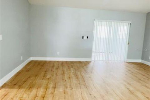 Casa en alquiler en Port Charlotte, Florida, 3 dormitorios, 151.99 m2 № 1866460 - foto 15