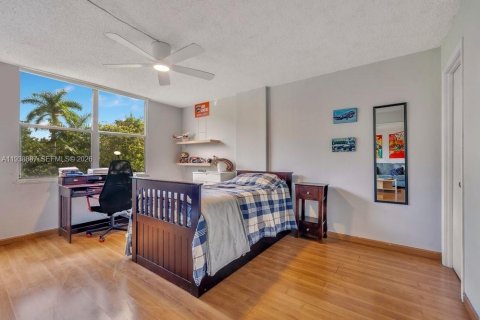 Copropriété à louer à Oakland Park, Floride: 2 chambres, 90.58 m2 № 1996709 - photo 27