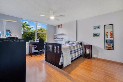 Copropriété à louer à Oakland Park, Floride: 2 chambres, 90.58 m2 № 1996709 - photo 11