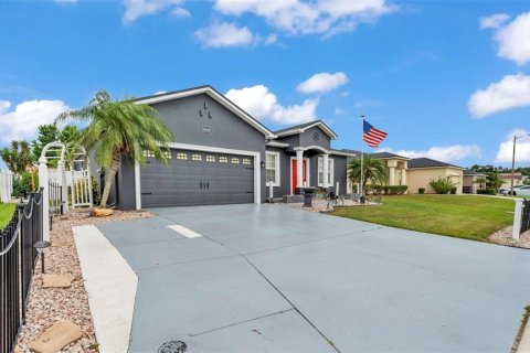 Casa en venta en Lakeland, Florida, 4 dormitorios, 190.91 m2 № 1843902 - foto 2