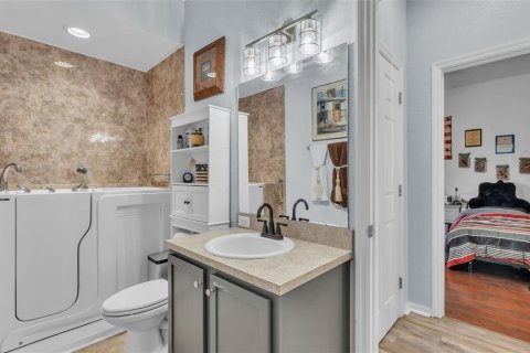 Casa en venta en Lakeland, Florida, 4 dormitorios, 190.91 m2 № 1843902 - foto 30
