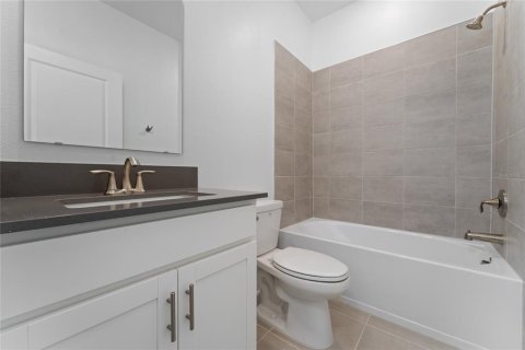 Villa ou maison à louer à Kissimmee, Floride: 3 chambres, 144 m2 № 2345111 - photo 13