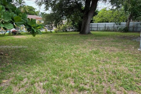 Immobilier commercial à vendre à Pompano Beach, Floride: 442.87 m2 № 2082572 - photo 24