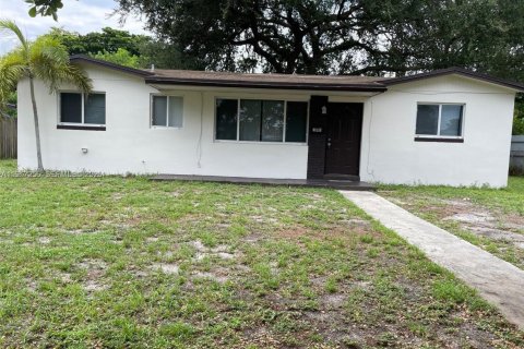 Immobilier commercial à vendre à Pompano Beach, Floride: 442.87 m2 № 2082572 - photo 19