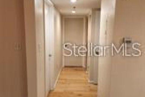 Condo in Clearwater, Florida, 2 bedrooms № 2144753 - photo 7