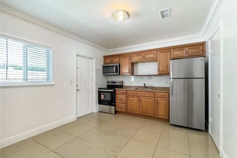 Casa en alquiler en Fort Lauderdale, Florida, 2 dormitorios, 102.19 m2 № 1953867 - foto 7