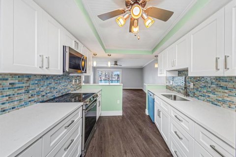 Copropriété à vendre à Dunedin, Floride: 2 chambres, 159.79 m2 № 2402868 - photo 12