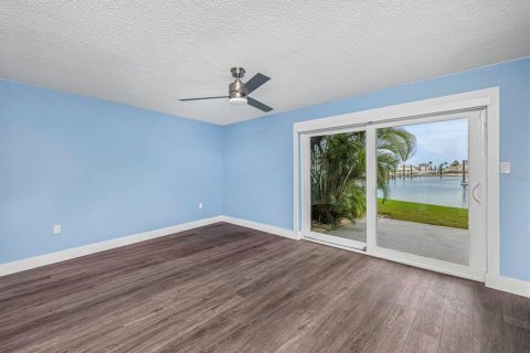 Copropriété à vendre à Dunedin, Floride: 2 chambres, 159.79 m2 № 2402868 - photo 28
