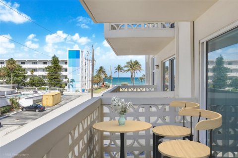 Condominio en venta en Hollywood, Florida, 1 dormitorio, 73.11 m2 № 1925574 - foto 21