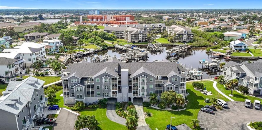 Condo in New Port Richey, Florida, 2 bedrooms  № 1904760