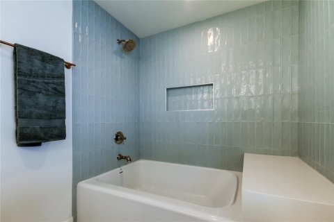 Купить виллу или дом в Ларго, Флорида 10 комнат, 184.97м2, № 1898768 - фото 17