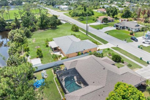 Villa ou maison à vendre à Englewood, Floride: 3 chambres, 170.1 m2 № 1376706 - photo 6