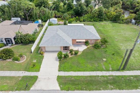Villa ou maison à vendre à Englewood, Floride: 3 chambres, 170.1 m2 № 1376706 - photo 5