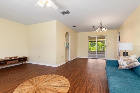 Villa ou maison à vendre à Englewood, Floride: 3 chambres, 170.1 m2 № 1376706 - photo 25