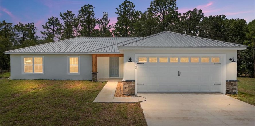 House in Dunnellon, Florida 4 bedrooms, 164.9 sq.m. № 1854196