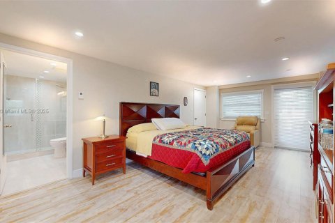 Casa en venta en Key Largo, Florida, 3 dormitorios, 243.87 m2 № 2054477 - foto 11