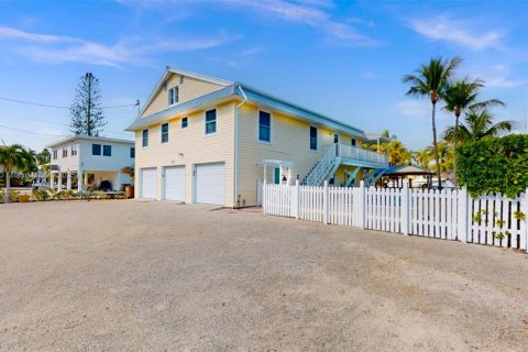 Casa en venta en Key Largo, Florida, 3 dormitorios, 243.87 m2 № 2054477 - foto 3