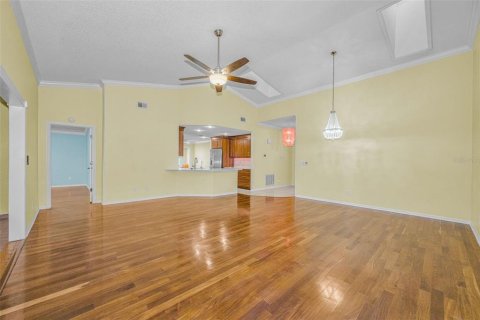 Condo in Sun City Center, Florida, 2 bedrooms  № 2150796 - photo 7