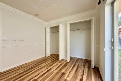 Casa en alquiler en Cutler Bay, Florida, 3 dormitorios, 128.3 m2 № 2012087 - foto 13