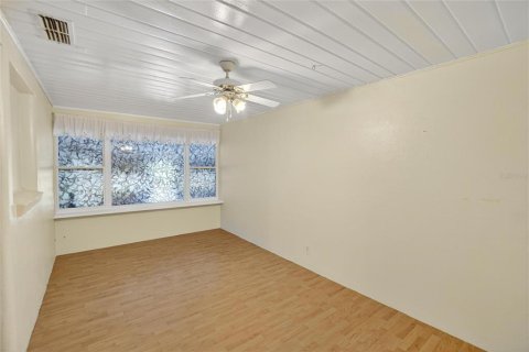 House in Plant City, Florida 3 bedrooms, 160.63 sq.m. № 1846806 - photo 29