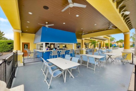 Casa en venta en Kissimmee, Florida, 5 dormitorios, 286.23 m2 № 1908330 - foto 8
