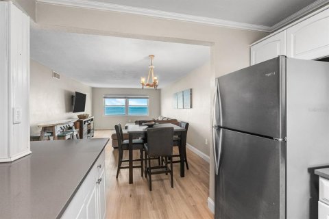 Copropriété à louer à Clearwater, Floride: 2 chambres, 101.64 m2 № 2156550 - photo 9