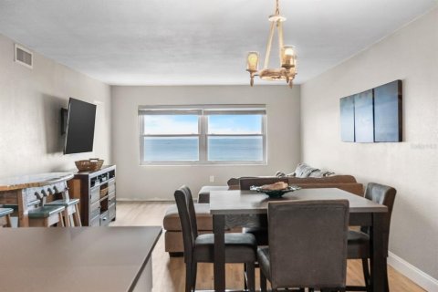 Copropriété à louer à Clearwater, Floride: 2 chambres, 101.64 m2 № 2156550 - photo 10