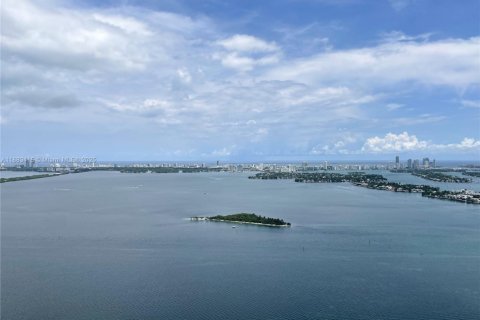 Copropriété à louer à Miami, Floride: 2 chambres, 137.96 m2 № 1929690 - photo 28