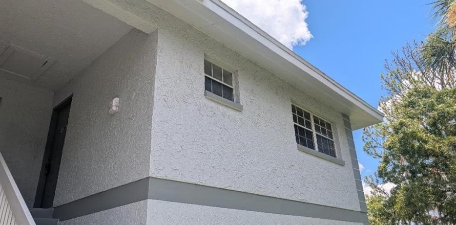 Condominio en Ocala, Florida, 2 dormitorios  № 2223451