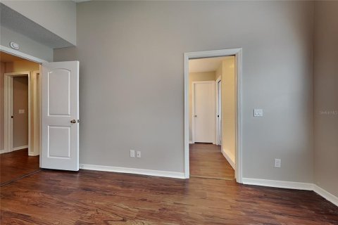 Villa ou maison à louer à Valrico, Floride: 3 chambres, 107.77 m2 № 2330959 - photo 7