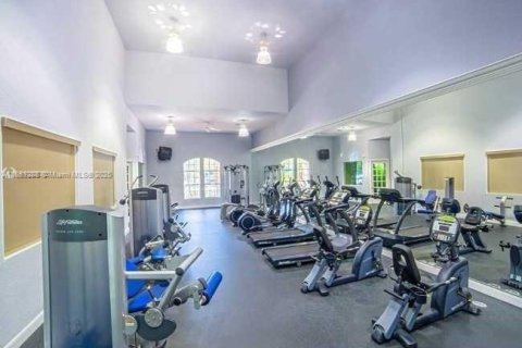 Condominio en alquiler en Coconut Creek, Florida, 1 dormitorio, 78.6 m2 № 1887590 - foto 10