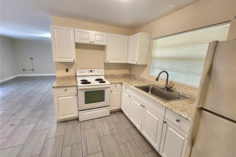 Propiedad comercial en venta en Ocala, Florida, 159.42 m2 № 1746664 - foto 7