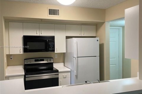 Condo in Davie, Florida, 1 bedroom  № 1940885 - photo 4